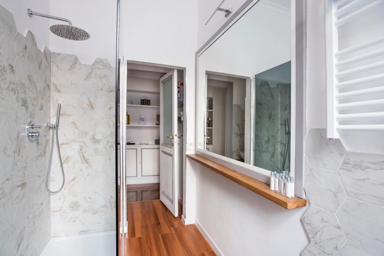 Apartment Near Trevi Fountain Rome Luaran gambar